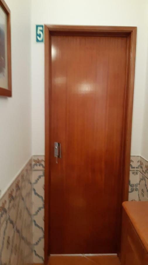 Alojamentos S.Jose Atouguia Da Baleia Exterior foto
